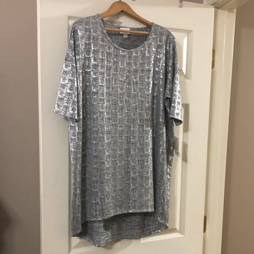BNWT Lularoe Irma, Elegant